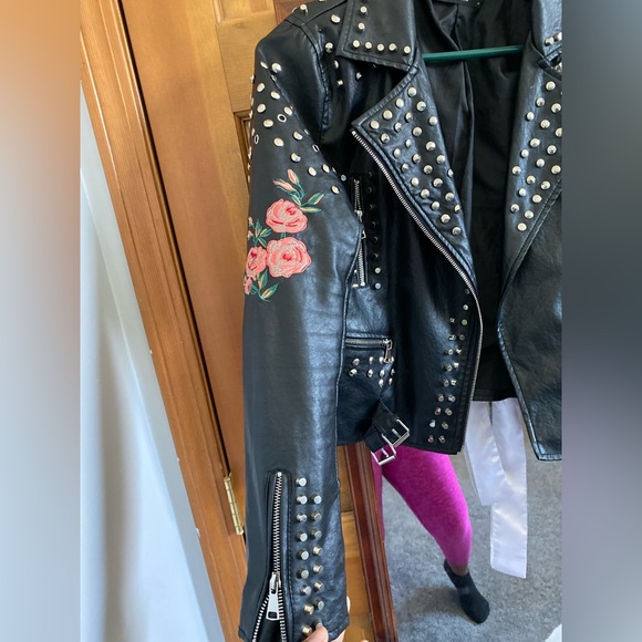 Leather jacket - Picture 6 of 6